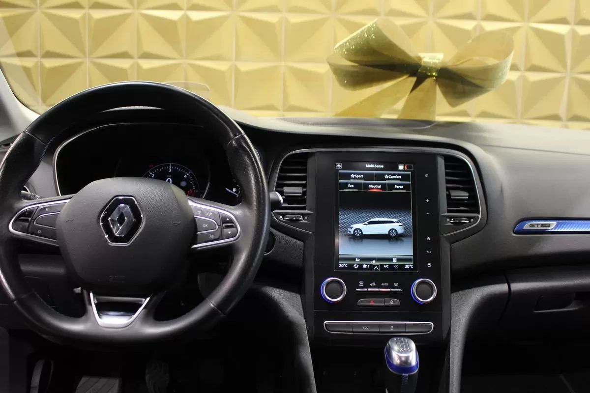 renault-megane-sport-tourer-2020-diesel-1461cc