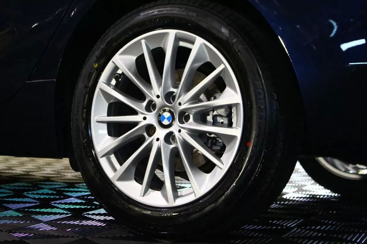bmw-serie-2-2015-diesel-1995cc