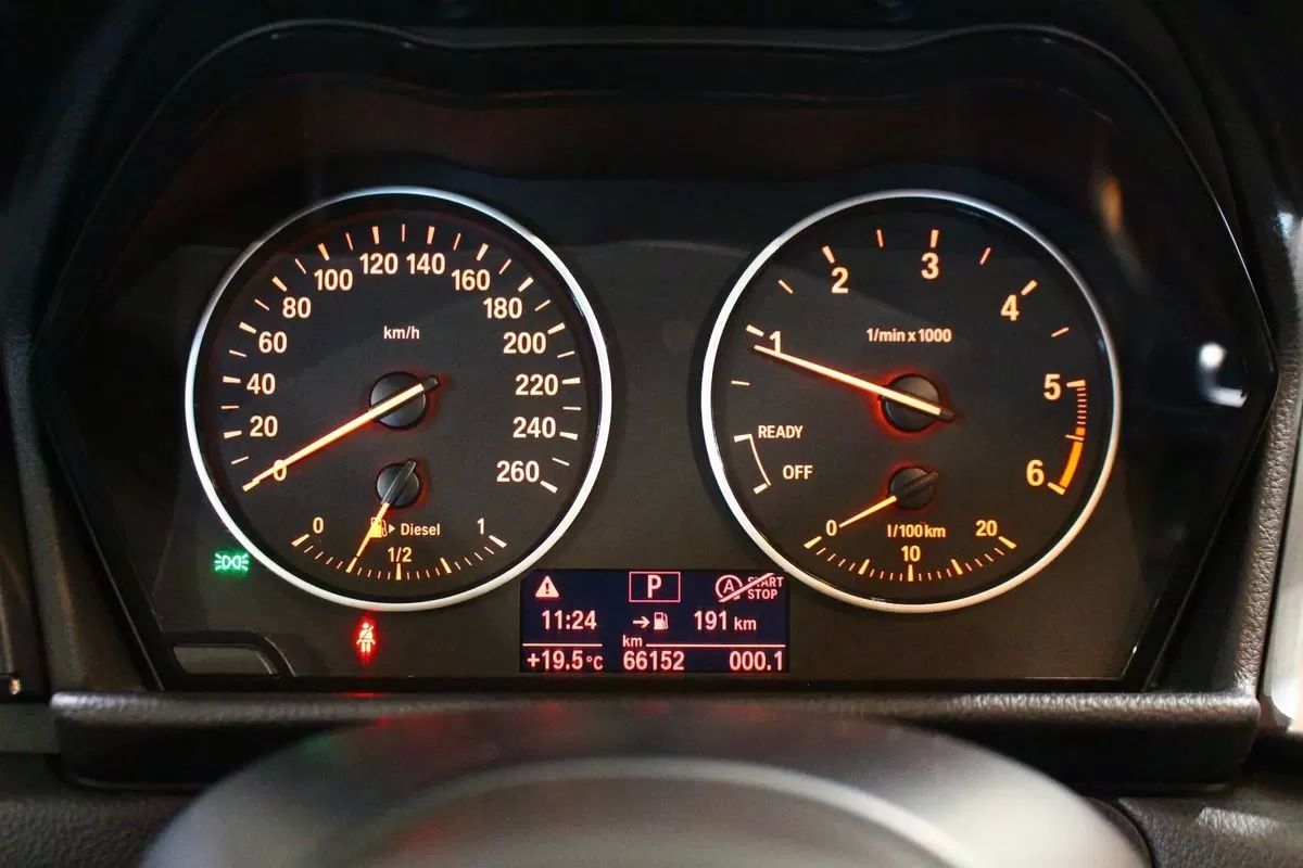 bmw-serie-2-2015-diesel-1995cc