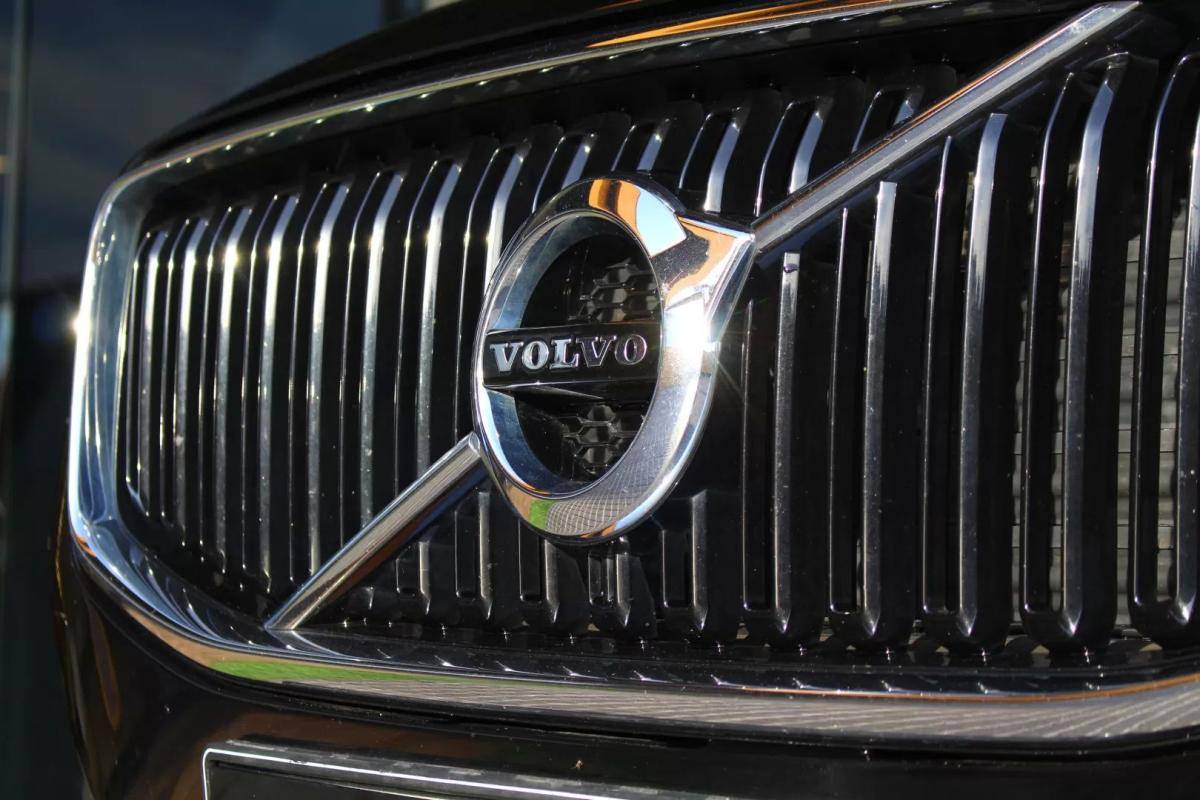 volvo-xc60-2018-diesel-1969cc