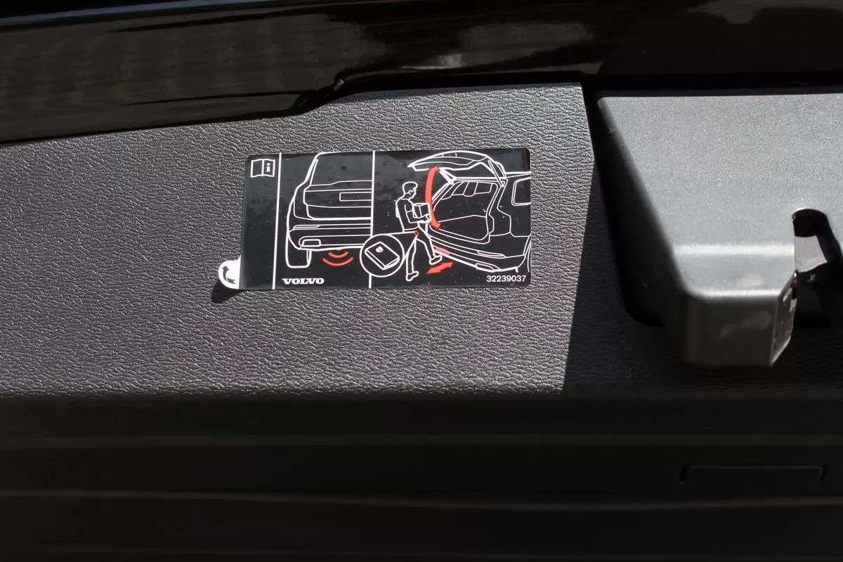 volvo-v60-2020-hibrido-1969cc
