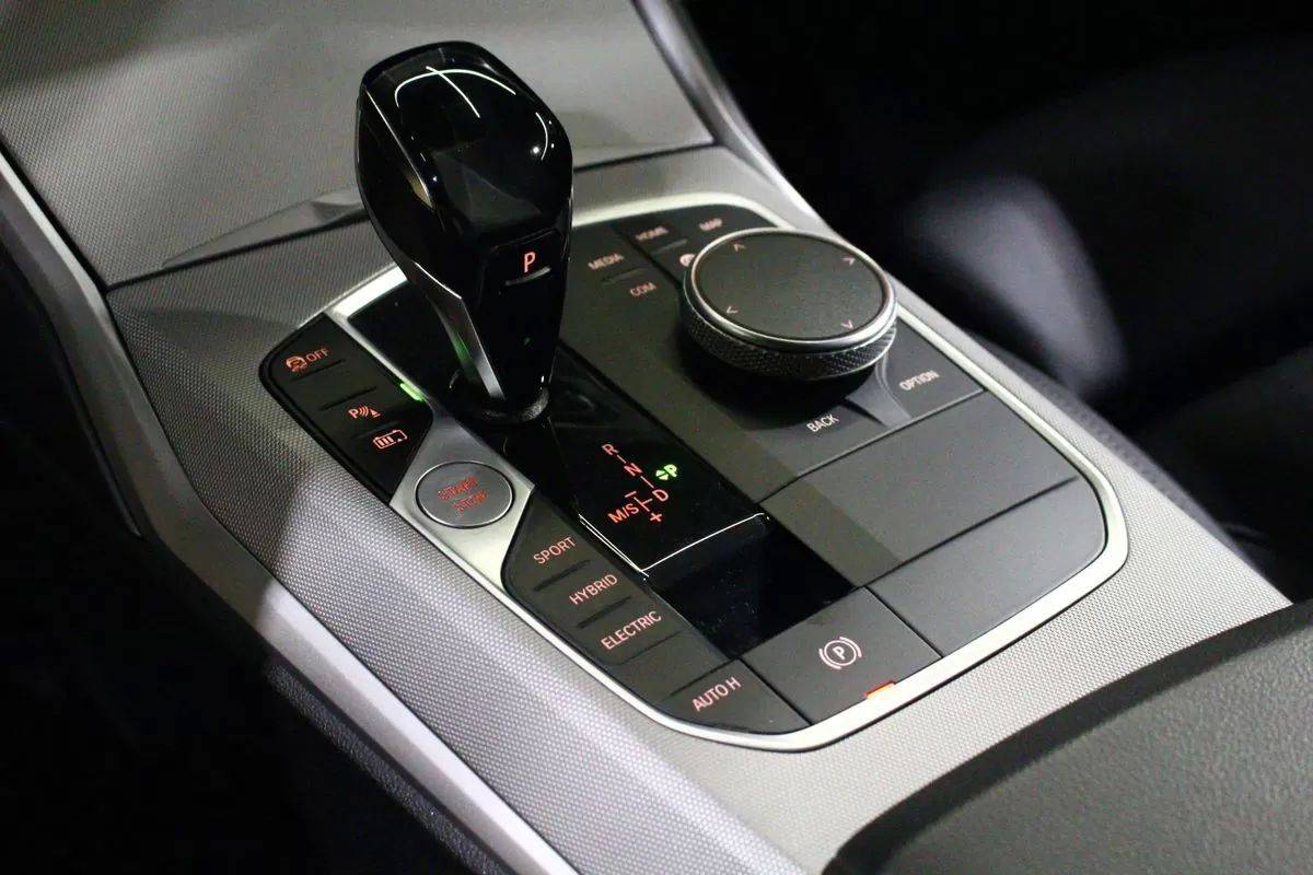 bmw-serie-3-2022-hibrido-1998cc
