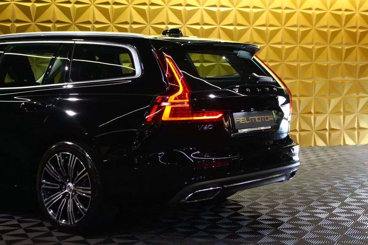volvo-v60-2020-hibrido-1969cc