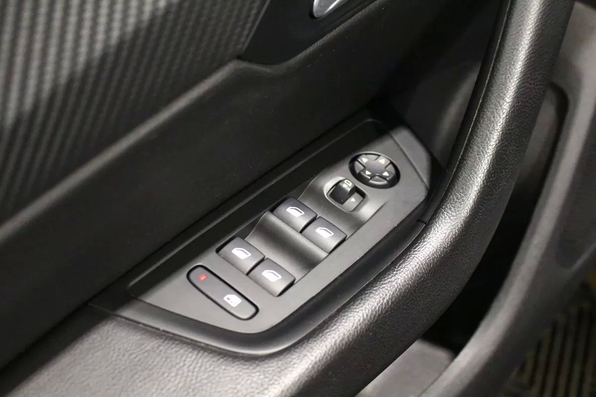 peugeot-508-2022-diesel-1499cc