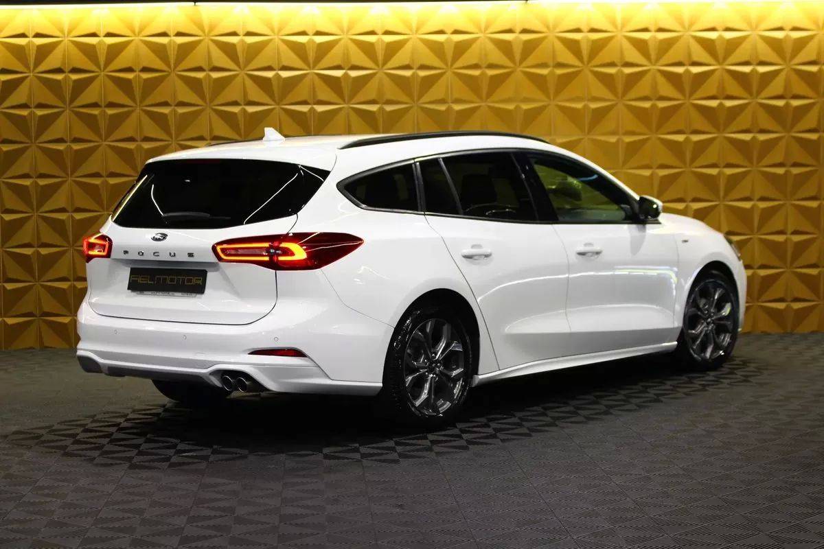 ford-focus-sw-2022-diesel-1499cc