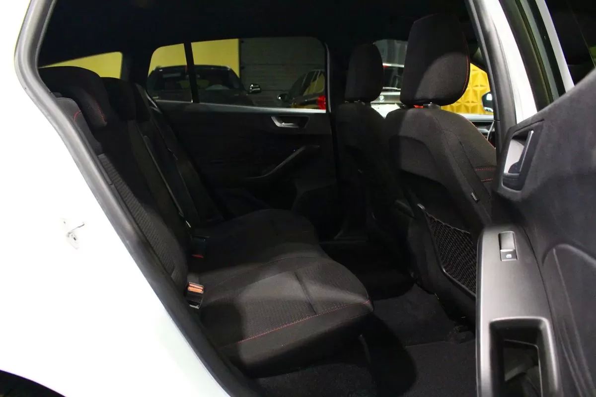 ford-focus-sw-2022-diesel-1499cc