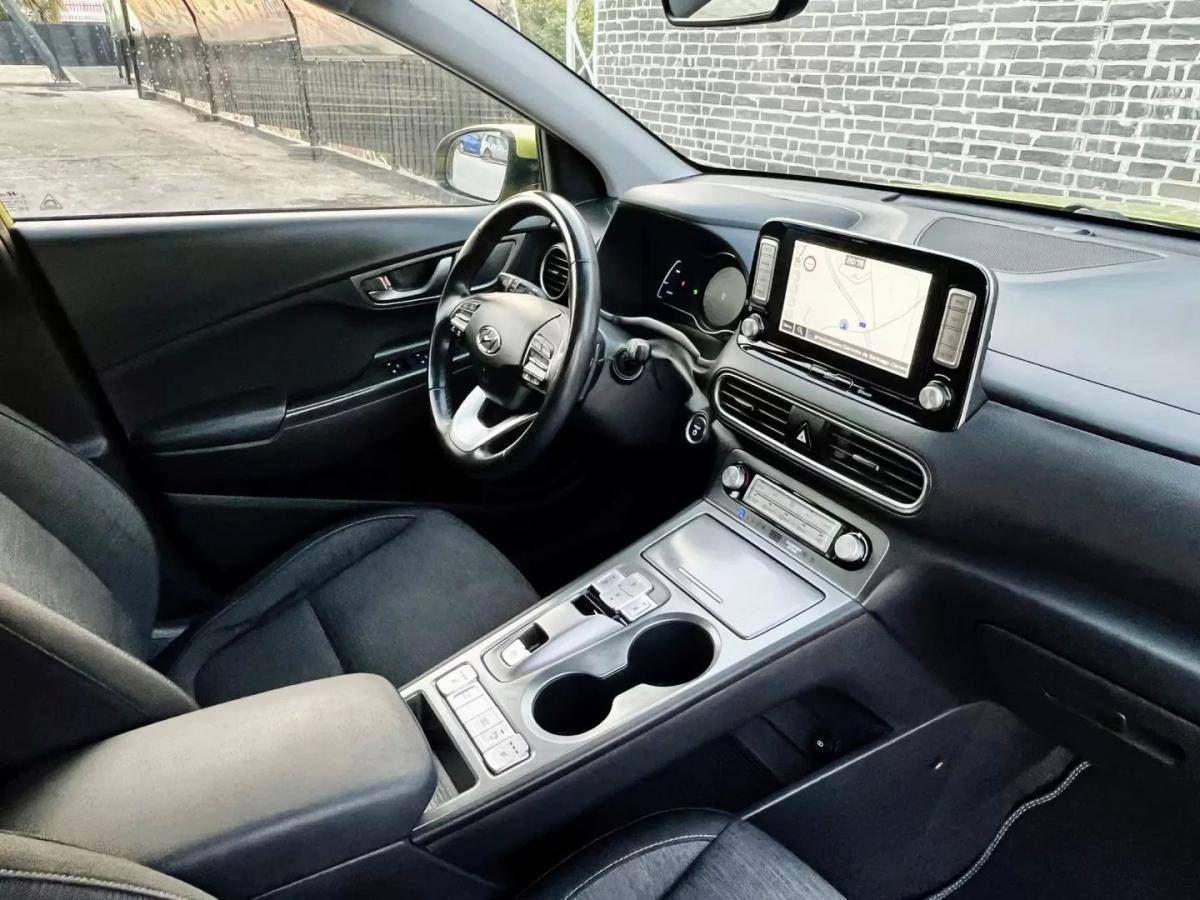 hyundai-kauai-2019-eletrico-200cc