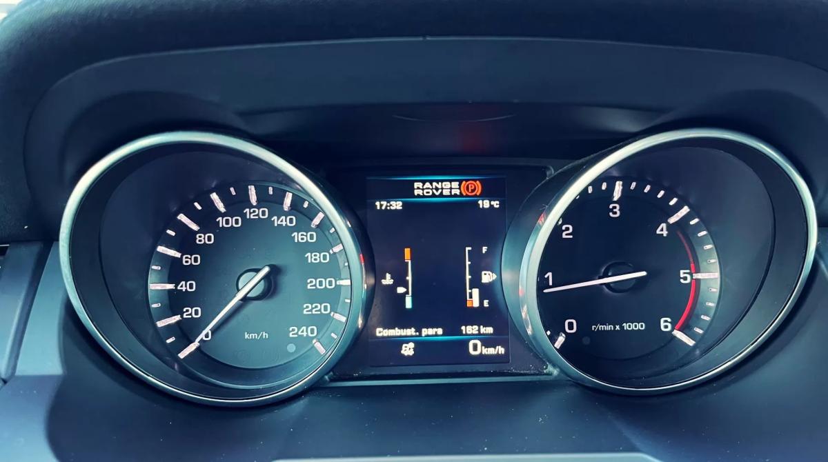 land-rover-range-rover-evoque-2014-diesel-2179cc