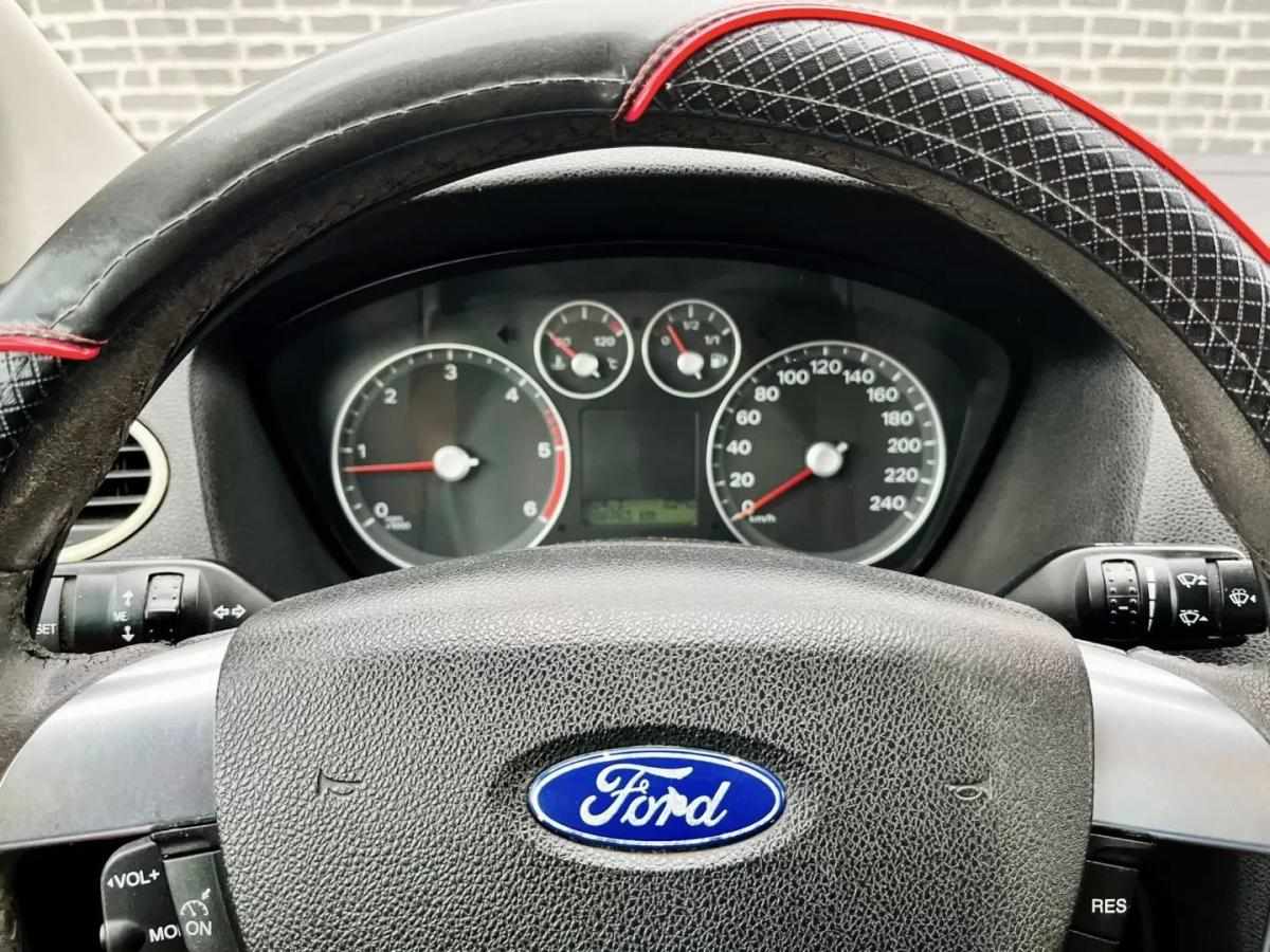 ford-focus-2006-diesel-1560cc