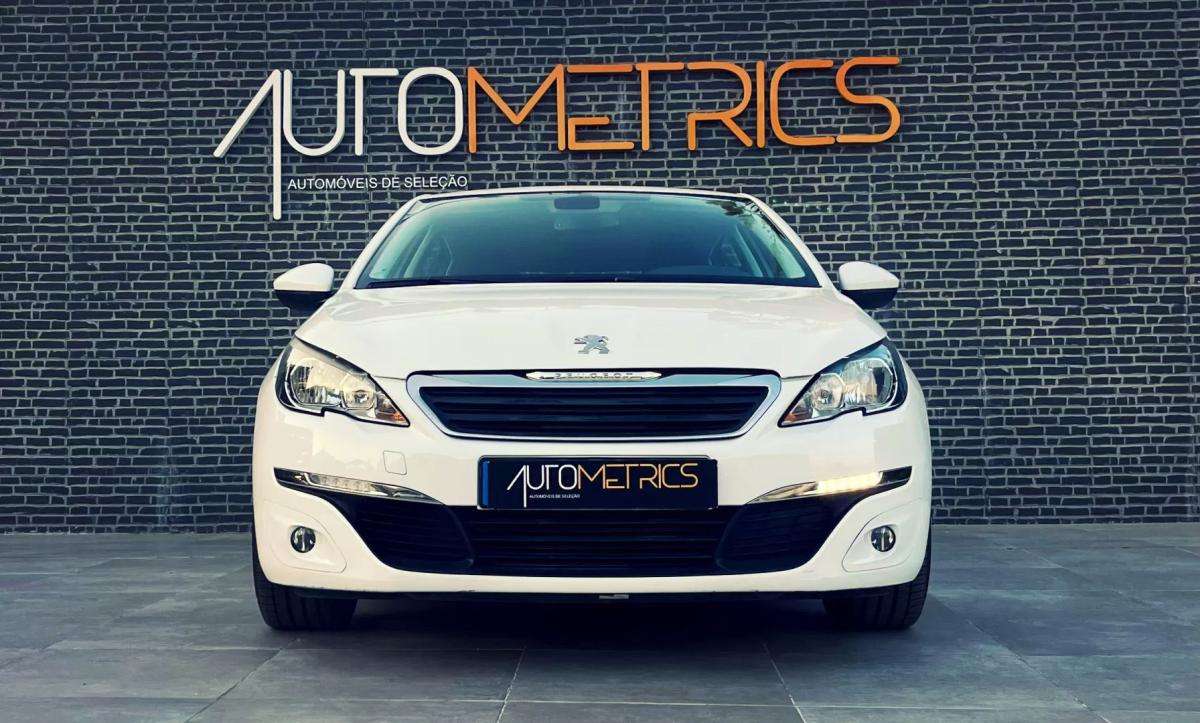 peugeot-308-2014-gasolina-1199cc