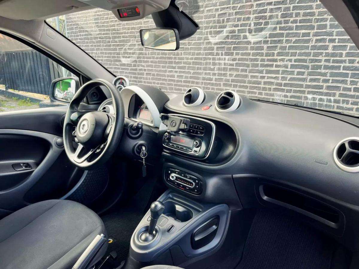 smart-forfour-2018-eletrico-200cc