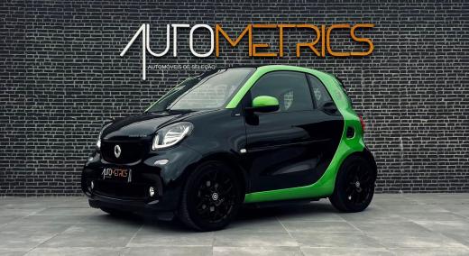 smart-fortwo-2017-eletrico-200cc
