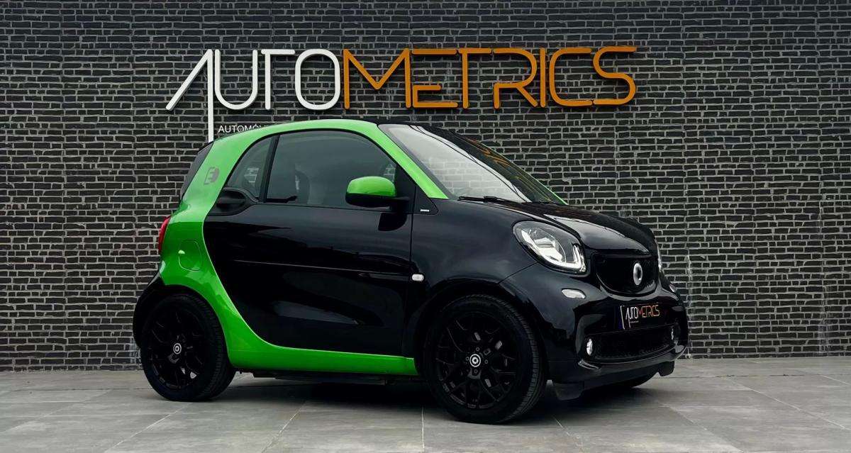 smart-fortwo-2017-eletrico-200cc