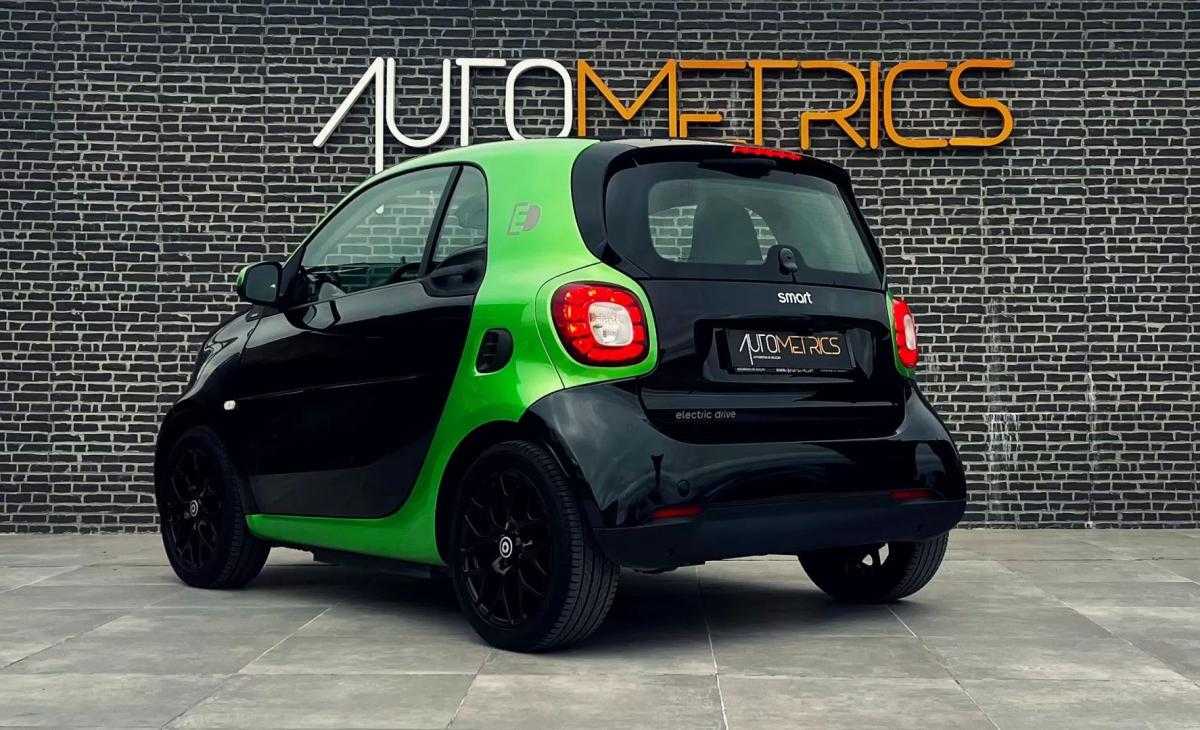 smart-fortwo-2017-eletrico-200cc