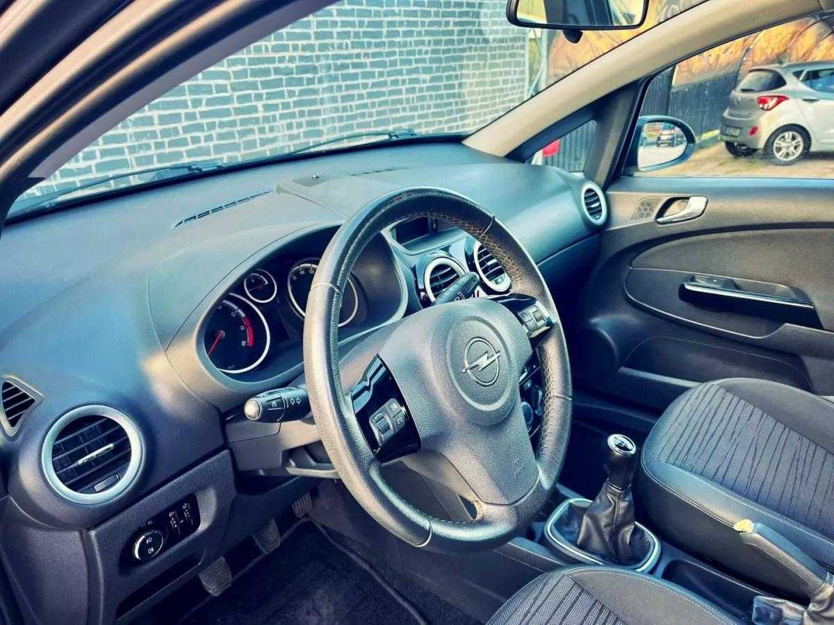 opel-corsa-2014-gasolina-1229cc