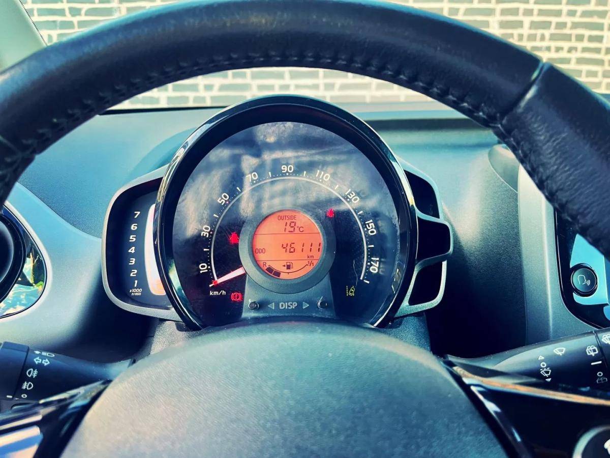 toyota-aygo-2018-gasolina-998cc