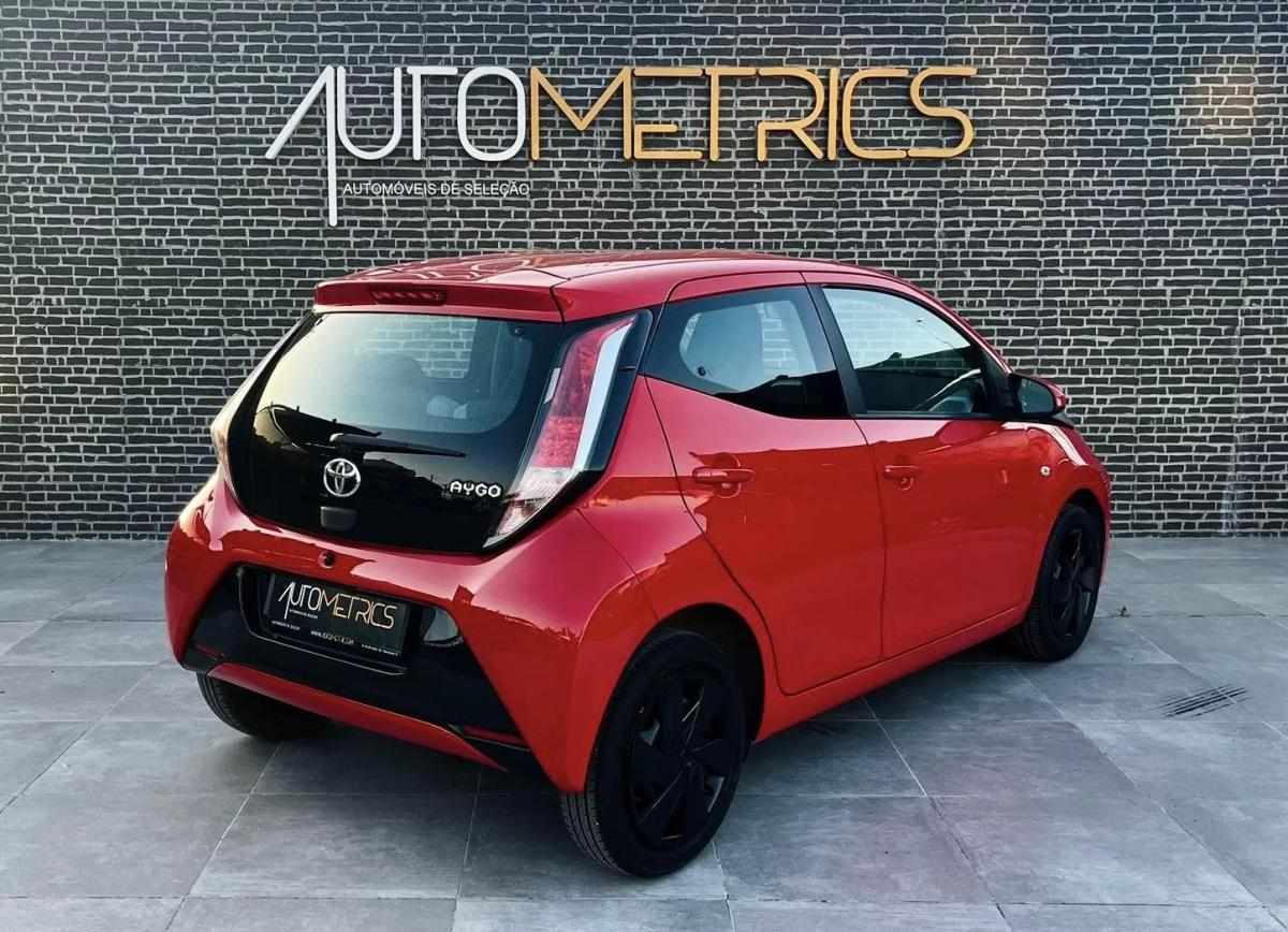 toyota-aygo-2016-gasolina-998cc