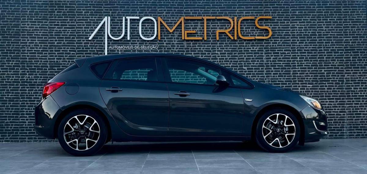 opel-astra-2012-diesel-1248cc
