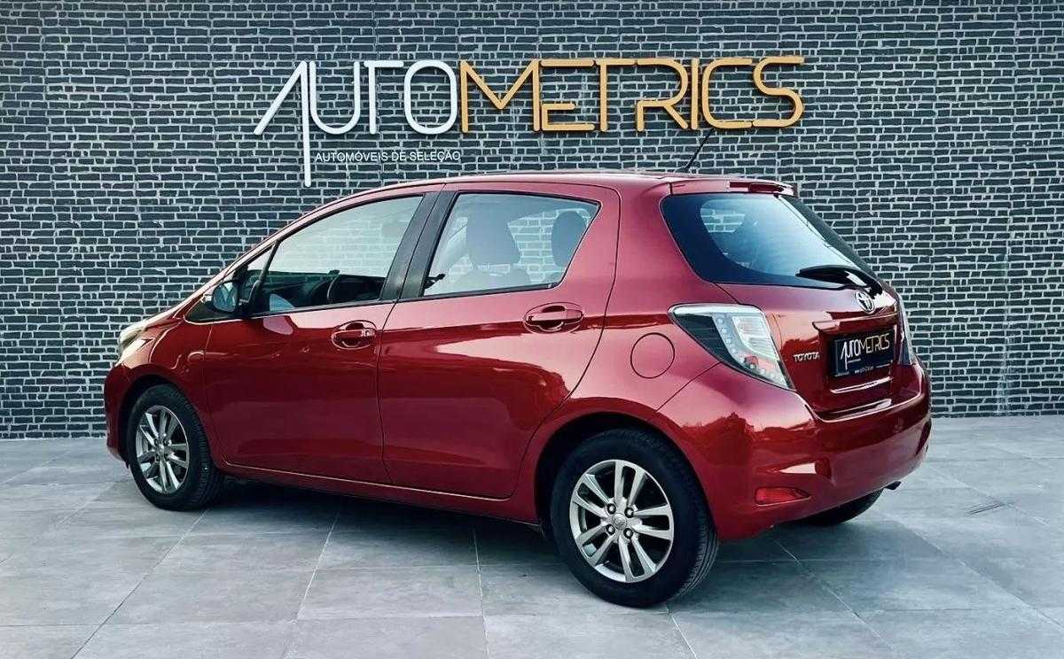 toyota-yaris-2014-gasolina-998cc