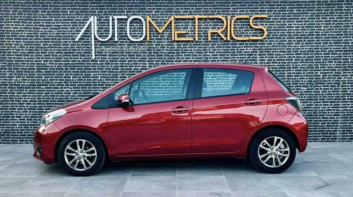 toyota-yaris-2014-gasolina-998cc