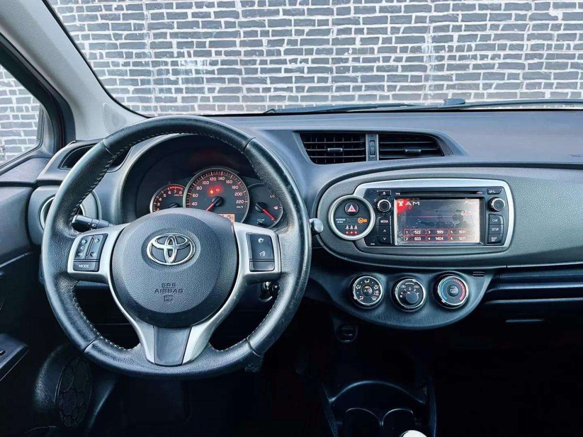 toyota-yaris-2014-gasolina-998cc