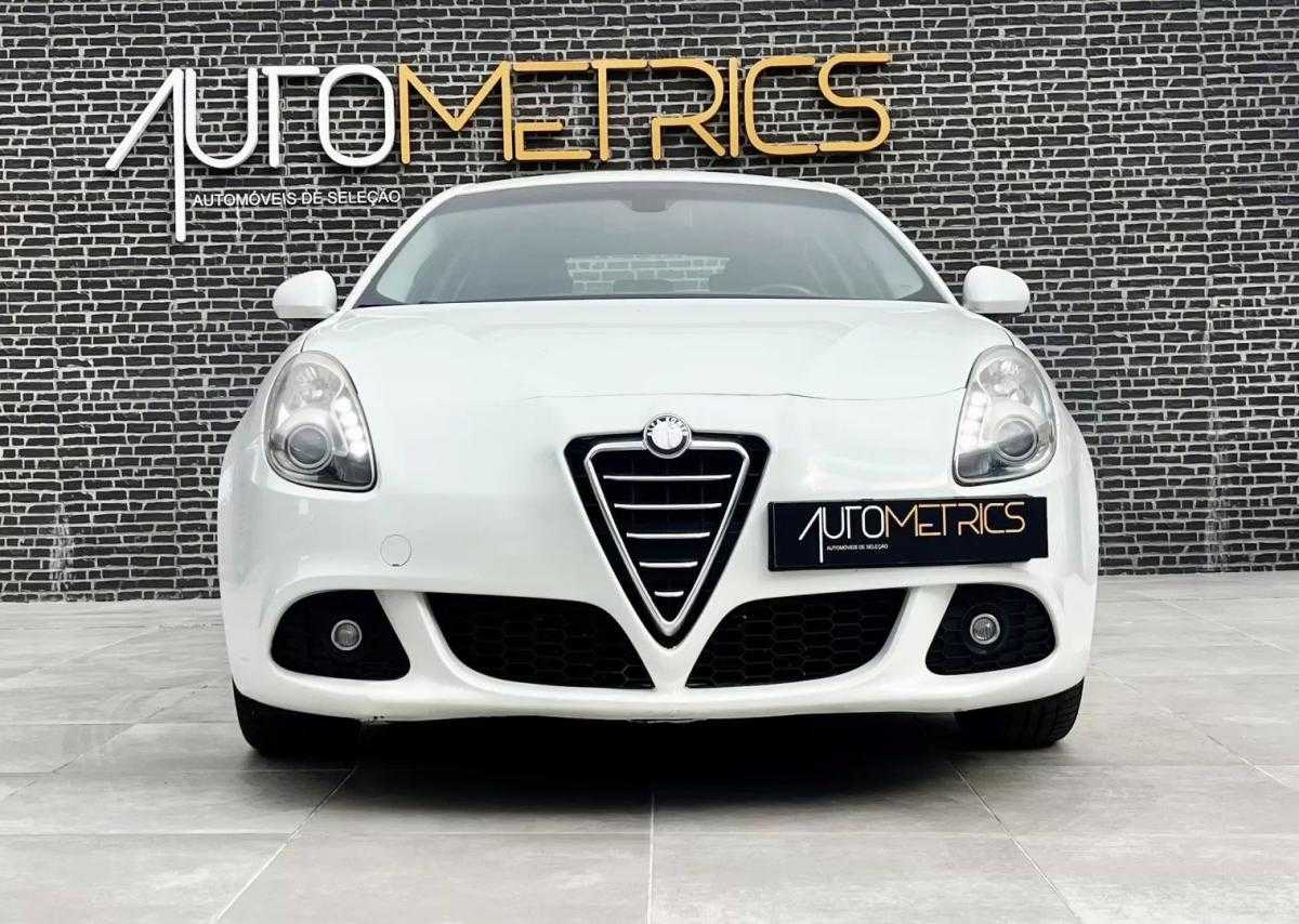 alfa-romeo-giulietta-2012-diesel-1598cc