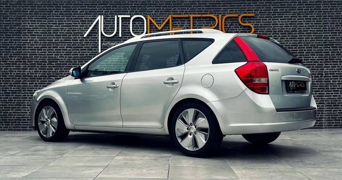 kia-ceed-sw-2010-diesel-1582cc
