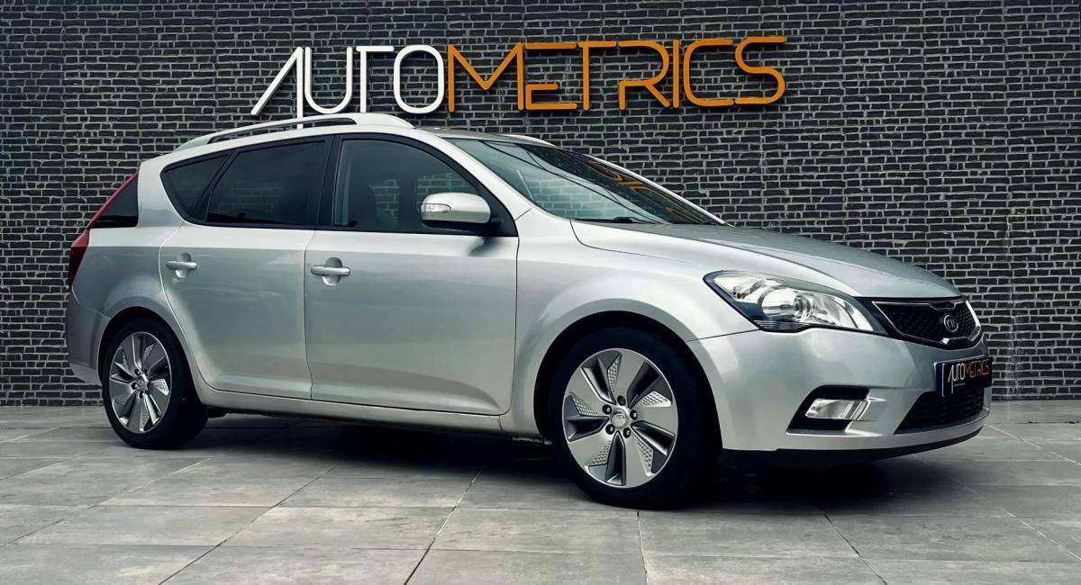 kia-ceed-sw-2010-diesel-1582cc