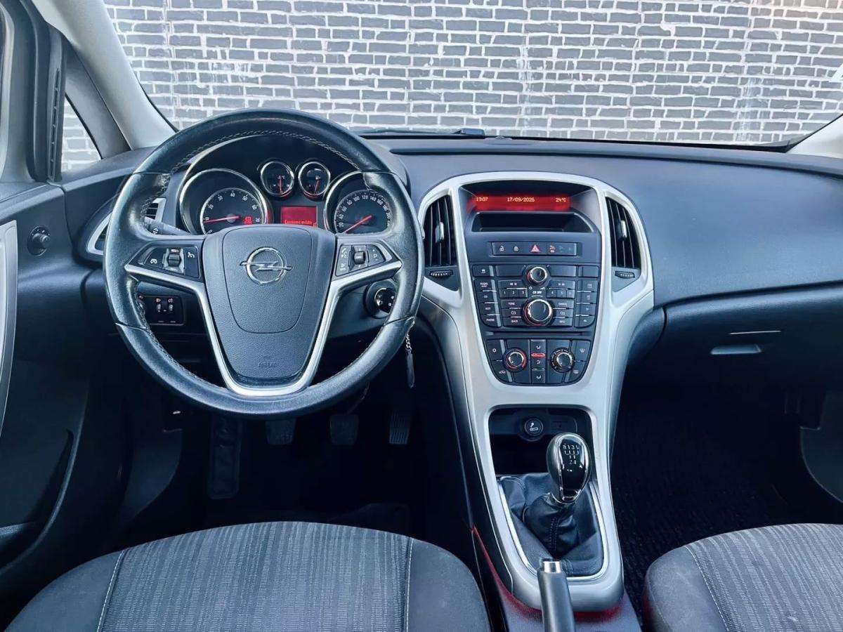 opel-astra-2010-gasolina-1398cc