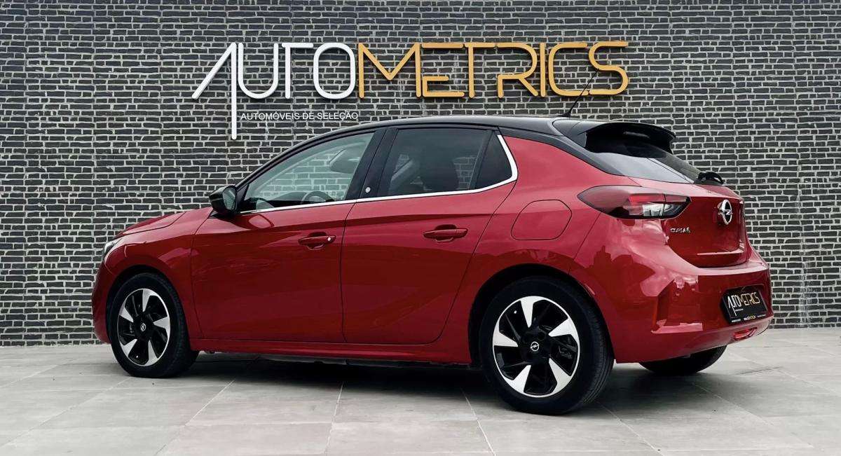 opel-corsa-e-2021-eletrico-200cc