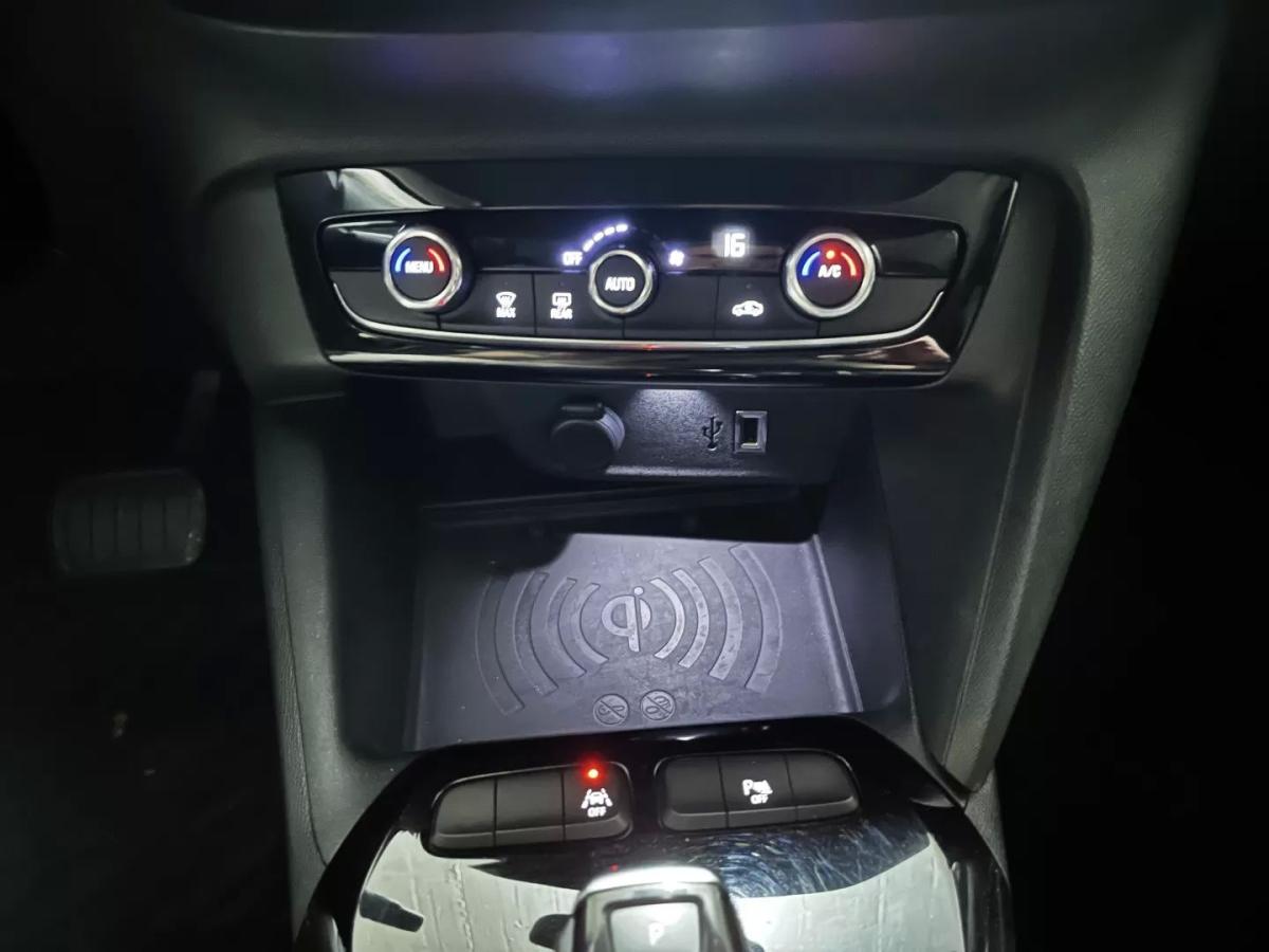 opel-corsa-e-2021-eletrico-200cc