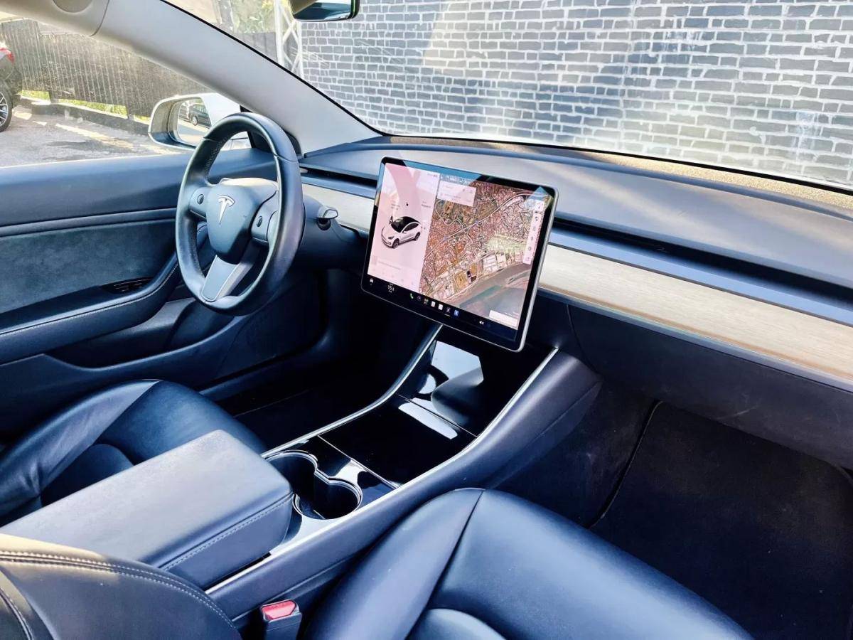 tesla-model-3-2019-eletrico-0cc