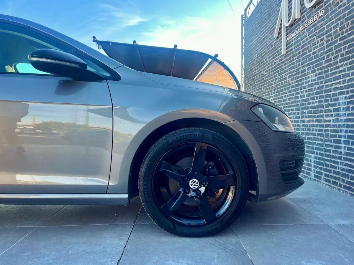 volkswagen-golf-2014-gasolina-1197cc