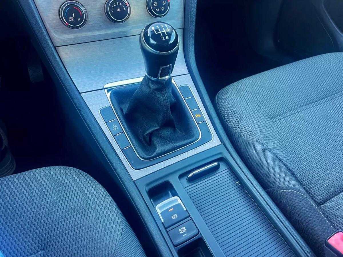 volkswagen-golf-2014-gasolina-1197cc