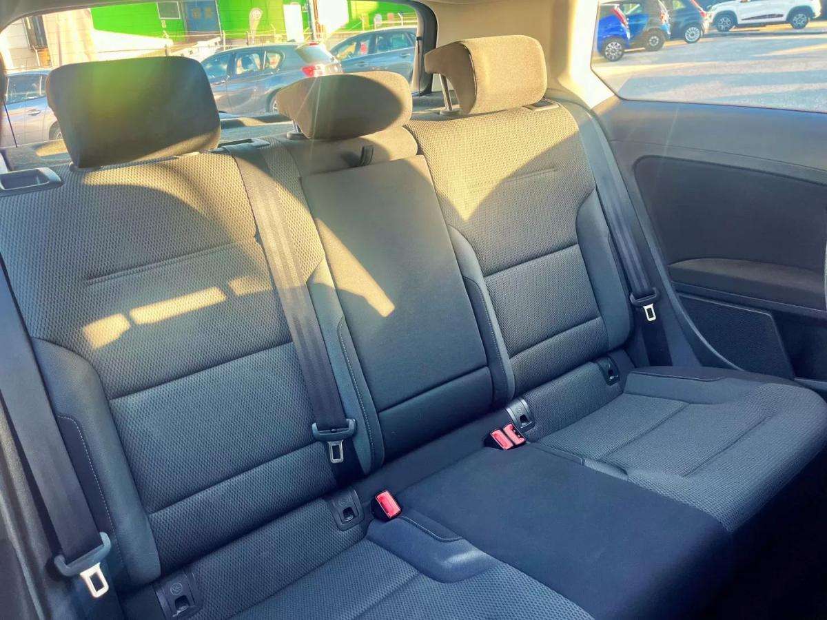 volkswagen-golf-2014-gasolina-1197cc