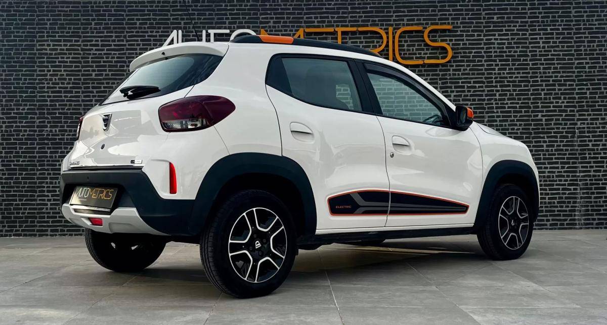 dacia-spring-2022-eletrico-200cc
