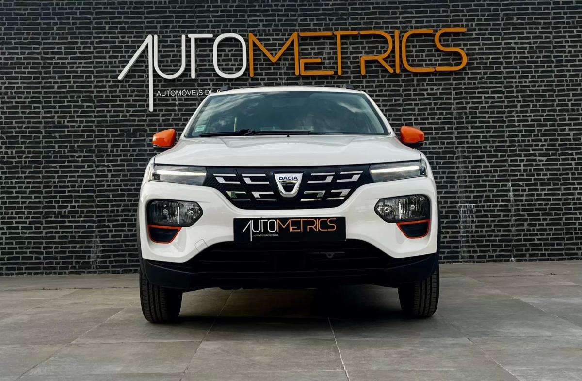 dacia-spring-2022-eletrico-200cc
