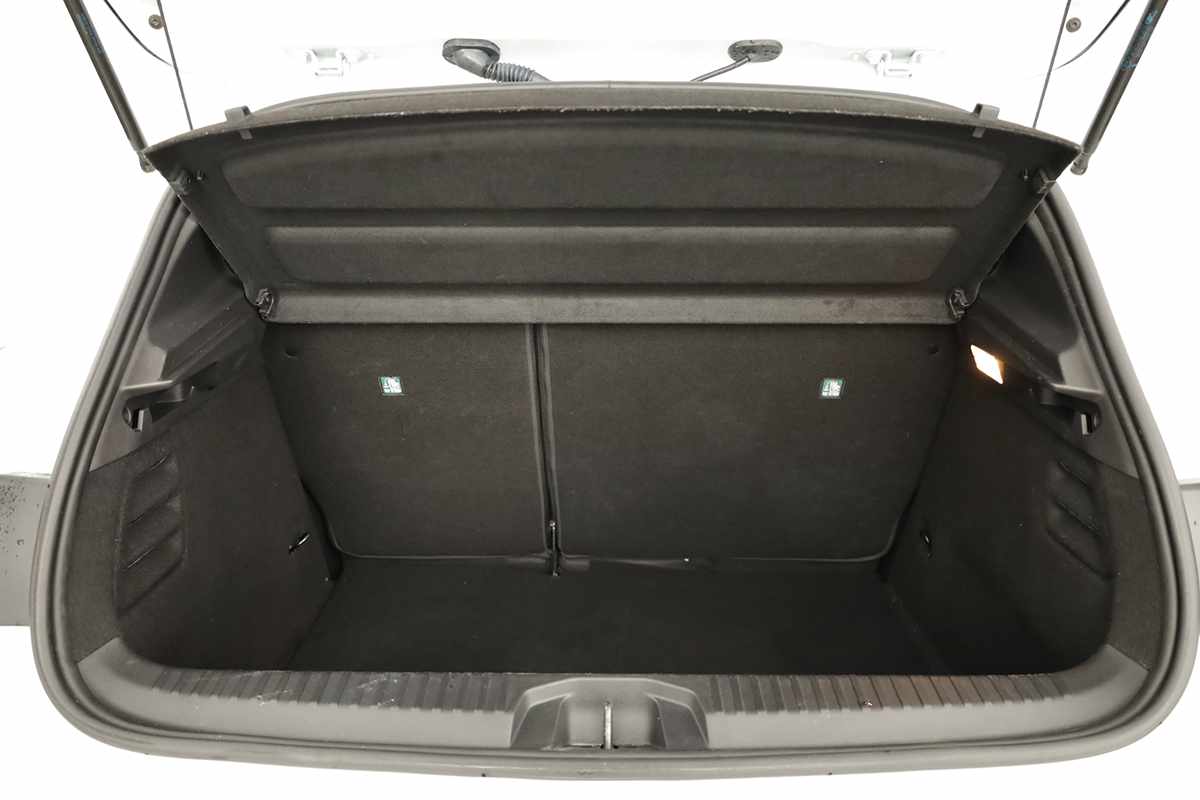 renault-clio-2024-gpl-999cc