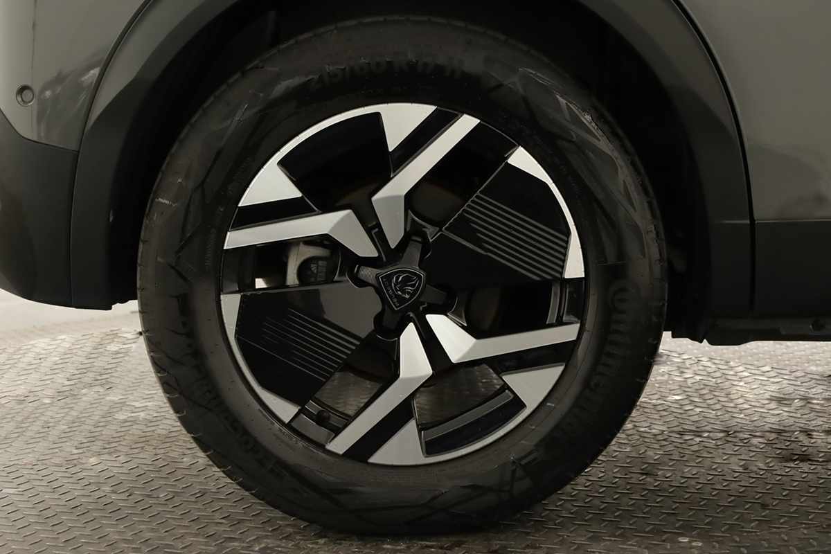 peugeot-e-2008-2024-eletrico-0cc