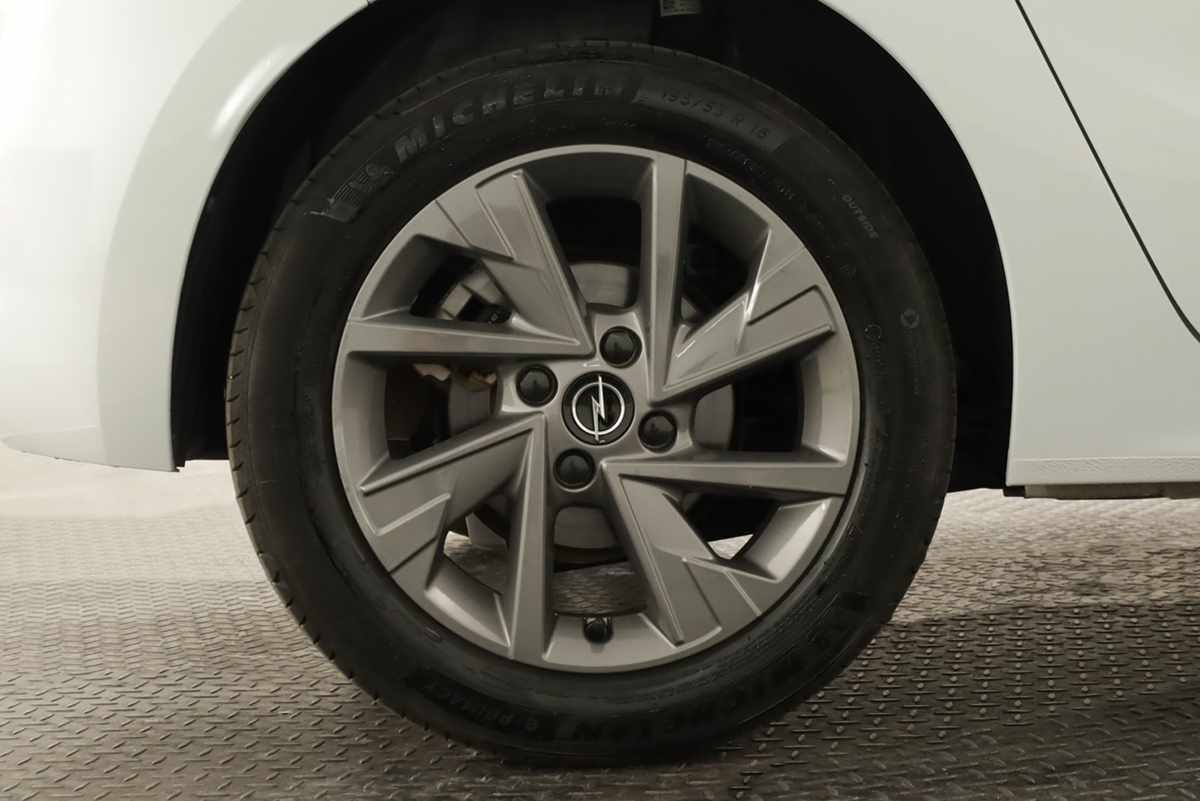 opel-corsa-2025-gasolina-1199cc