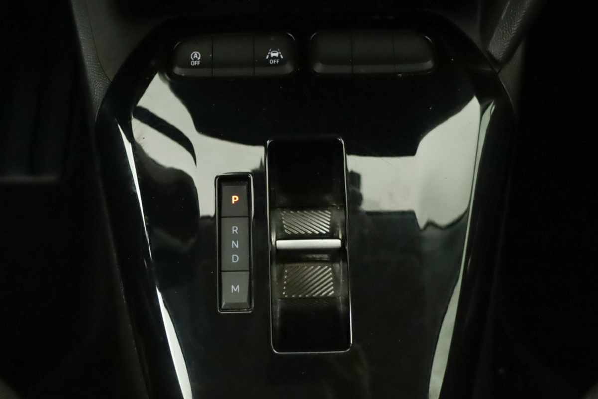 opel-corsa-2025-gasolina-1199cc