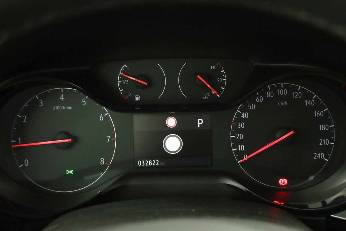 opel-corsa-2025-gasolina-1199cc