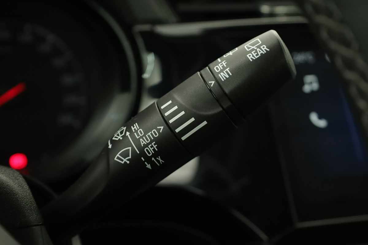 opel-corsa-2025-gasolina-1199cc