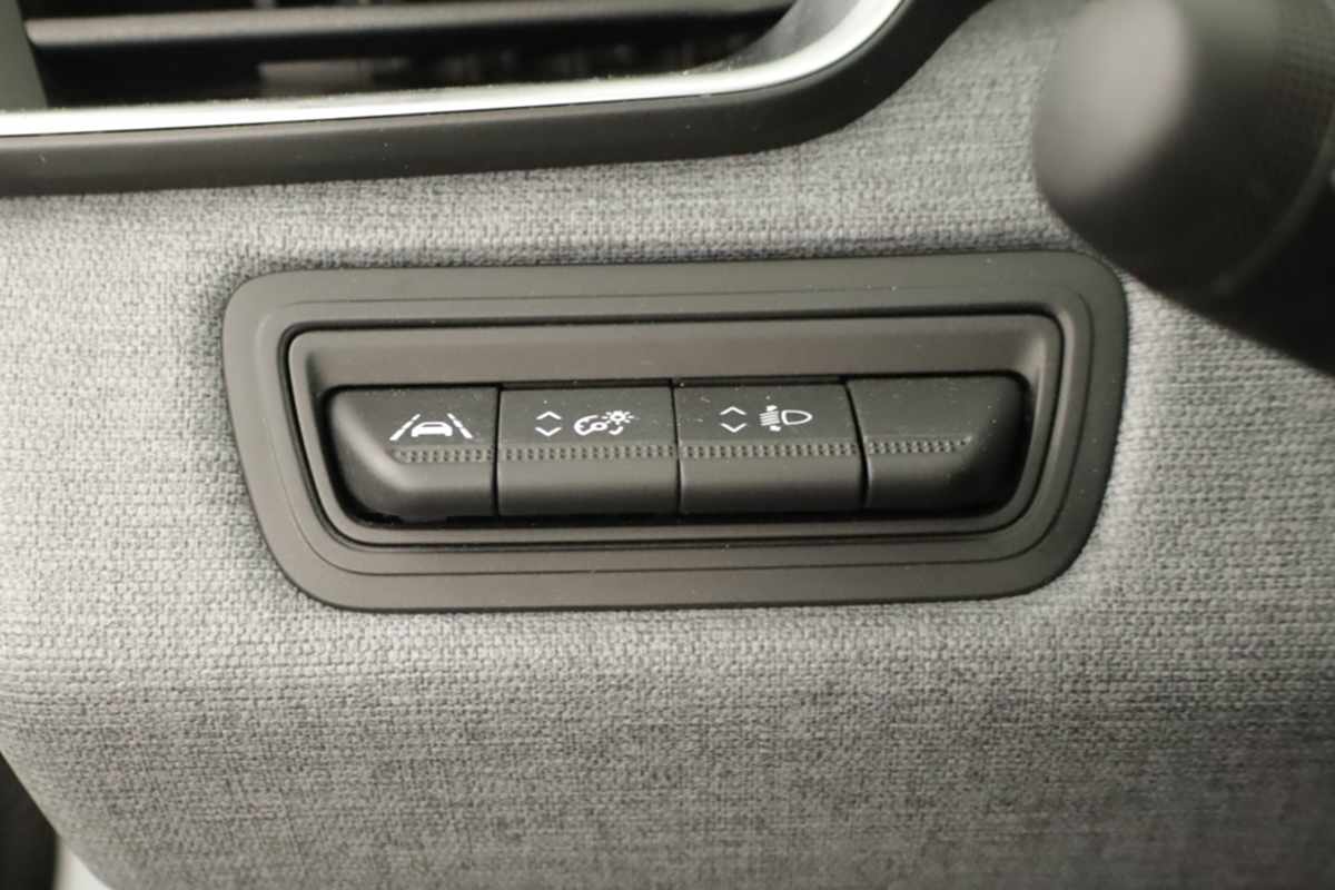 renault-clio-2024-gpl-999cc