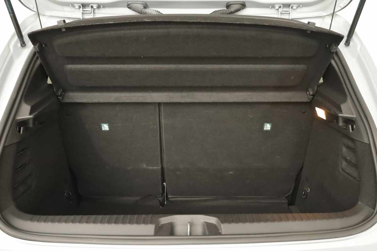 renault-clio-2024-gpl-999cc