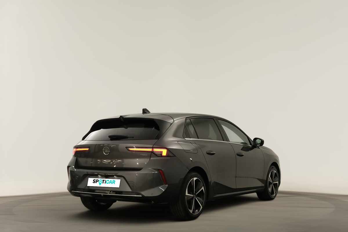 opel-astra-2023-hibrido-a-gasolina-1598cc