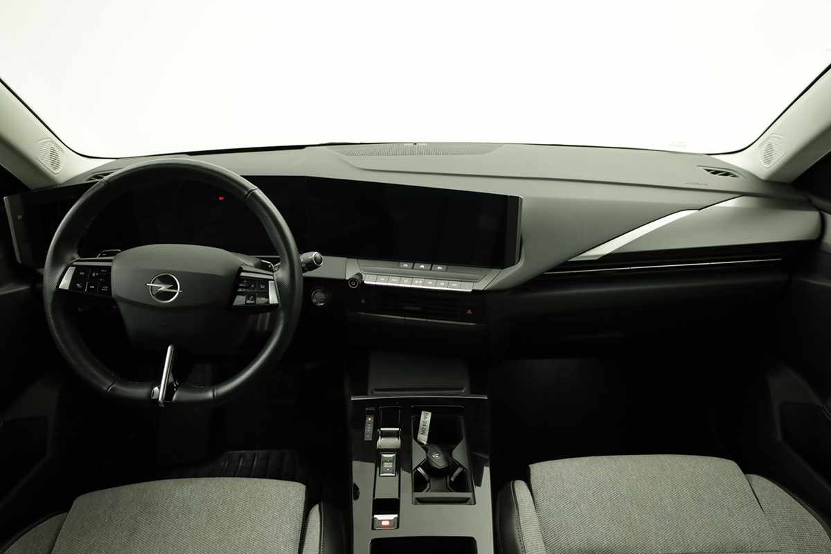 opel-astra-2023-hibrido-a-gasolina-1598cc