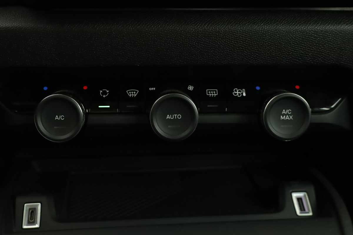 citroen-c4-2024-gasolina-1199cc