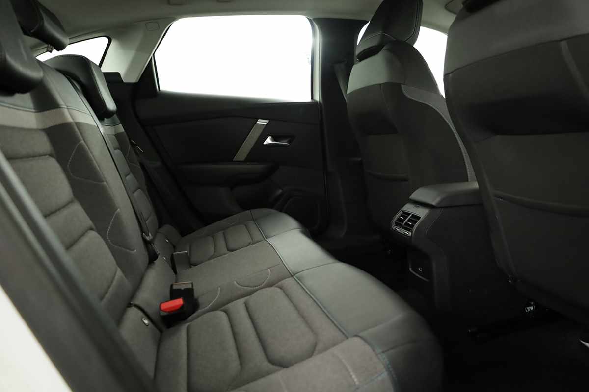 citroen-c4-2024-gasolina-1199cc