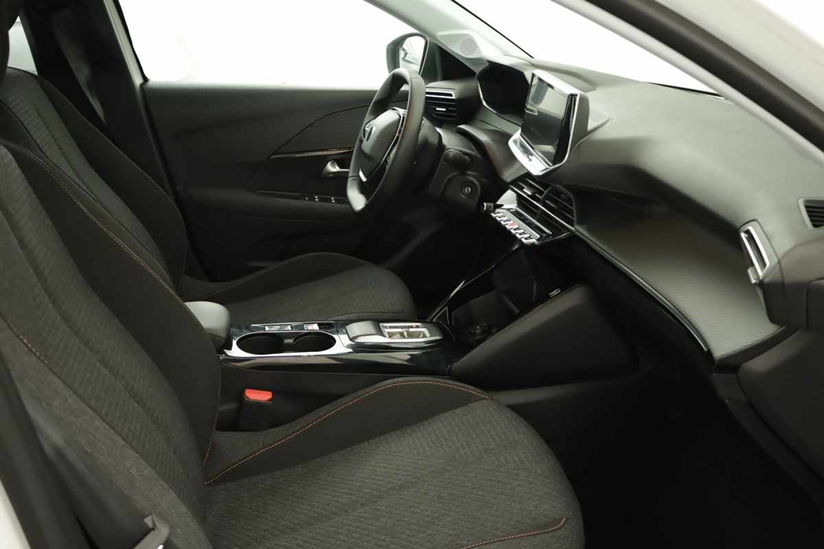 peugeot-e-208-2025-eletrico-0cc